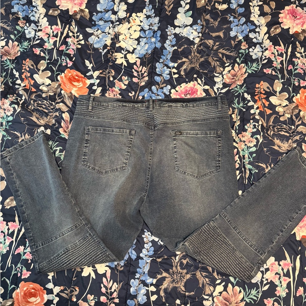 Men’s Denim Jeans Size 46x32 - Picture 2 of 3